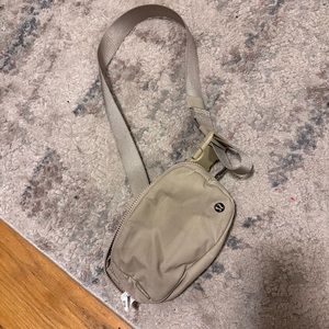 LULULEMON BELT BAG